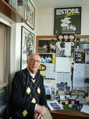 Duarte Mendona dans son bureau © Serge Baudot