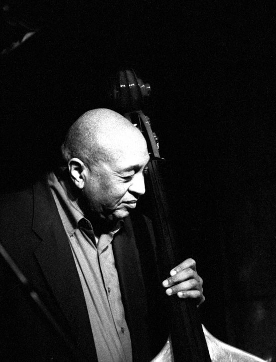 Reggie Johnson, tournée Anniversaire des 70 ans de Jazz Hot Marseille, Club le Pelle Mle, 14 avril 2005 © Ellen Bertet