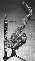 Clarinette Buffet, Saxophone Martin, modles joués par George Lewis ©E. Kraut, Coll. Michel Laplace
