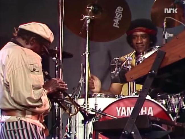 Miles Davis et Al Foster, Molde, Norvge, 27 juillet 1984, image extraite de YouTube