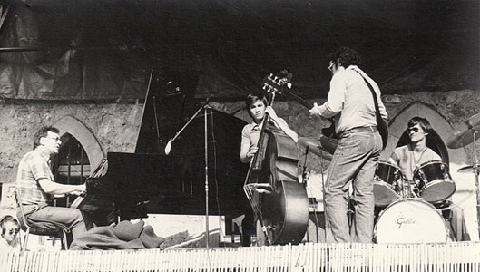 Roger Mennillo, Christophe Levan, Christian Escoudé et Jean-Marc Mennillo,  Festival de St-Maximin, 1978 © photo X, Collection Roger Mennillo by courtesy