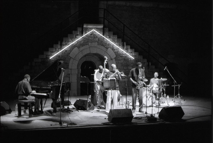 Sonny Simmons Quintet, Jazz au Fort Napoléon, juillet 2001, avec John Hicks, Curtis Lundy et Victor Lewis © Ellen Bertet