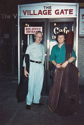 Jimmy Gourley et Dominique Lemerle devant le Village Gate, New York, 1988 © Véronique Lemerle, by courtesy of Dominique Lemerle