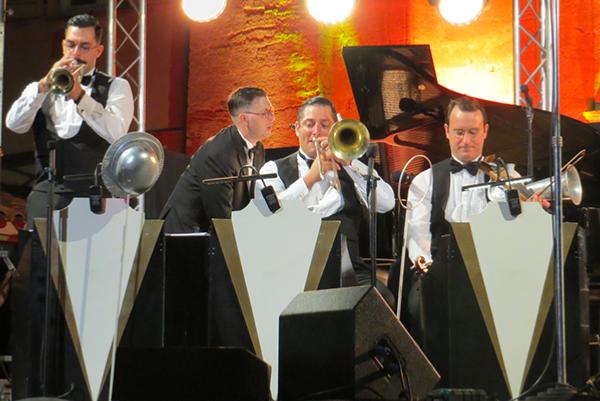 Pasquale Gravela (tp), Mauro L. Porro (p), Giorgio Gallina (tb), Martino Pellegrini (stroh vln), Festival de Big Bands de Pertuis, 9 aot 2024 © Jérme Partage