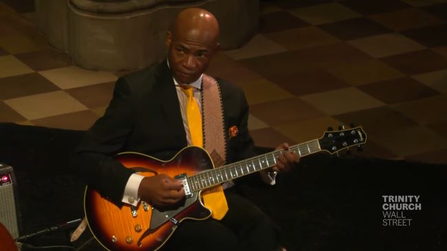 Russell Malone avec le Ron Carter's Golden Striker Trio, Trinity Church, New York, NY, 2023