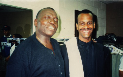 Billy Drummond avec Elvin Jones, Chicago Jazz Festival, 1991 © Photo X, Collection Billy Drummond, by courtesy