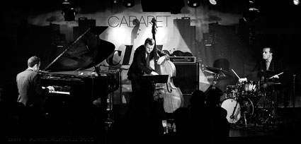 Jeb Patton trio avec Fabien Marcoz (b) et Bernd Reiter (dm) au Cabaret Jazz Club, Courbevoie, 7 mars 2016 © Patrick Martineau